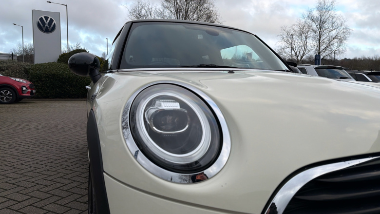 MINI Hatchback 1.5 Cooper Sport II 3dr Petrol Hatchback